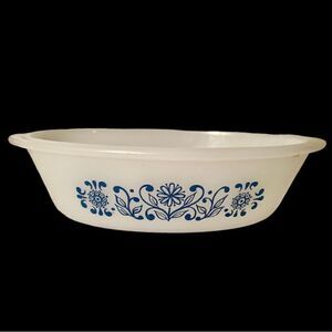 Glasbake 1 Qt Oval Casserole w/ Blue Daisy Floral Design.Used As Prop On TV Show